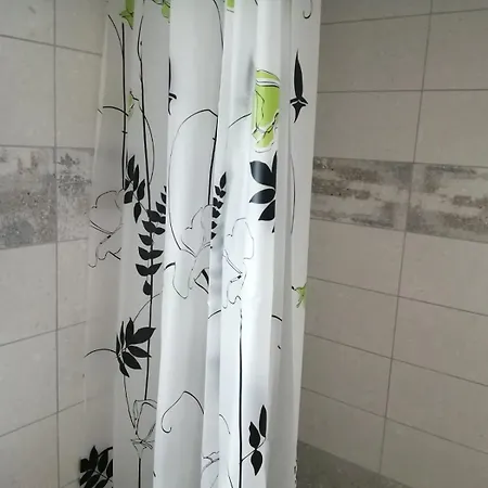 ελευθέριος, 1 * La Canée